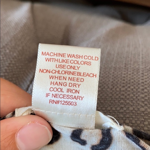 Animal print / leopard print top - Picture 4 of 4